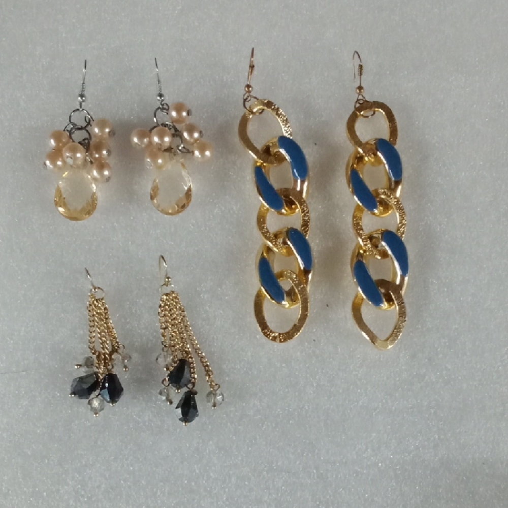 3 Sets Of Earrings #A386